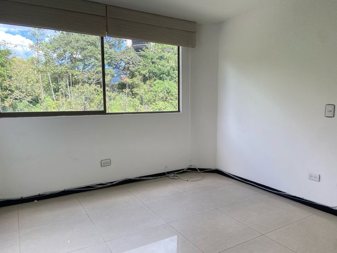Apartamento de 3 alcobas en arriendo en Vegas De La Doctora, Sabaneta, 125 m² · foto 12 de 20
