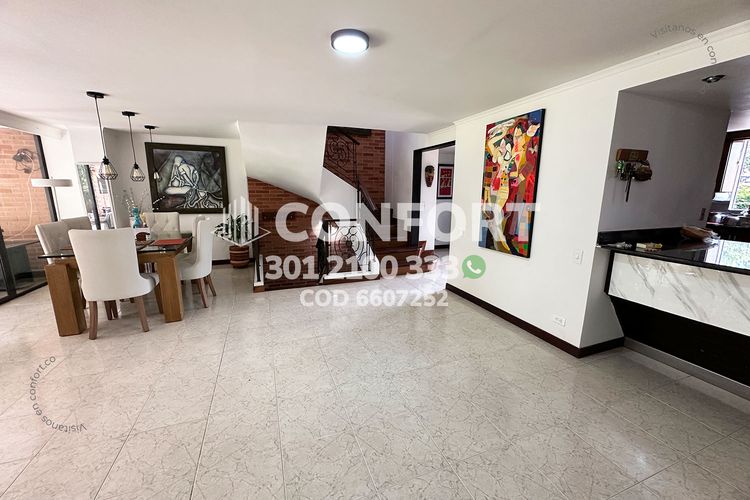 Casa en venta en Las Brujas, Envigado · foto 2 de 24