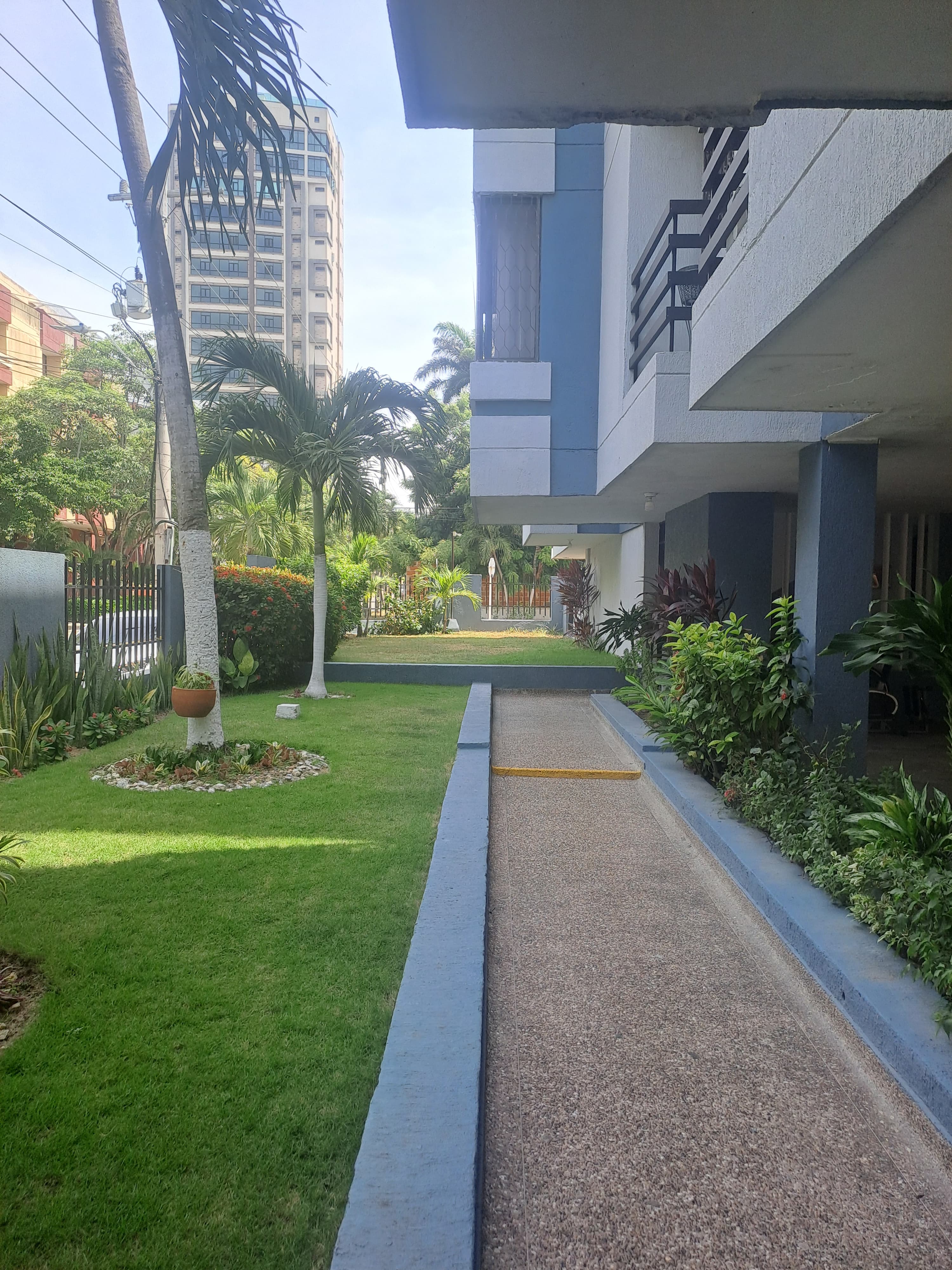 Apartamento en arriendo en Altos De Riomar, Barranquilla · foto 3 de 21