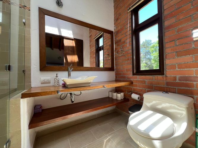 Casa de 3 alcobas en venta en El Porvenir, Rionegro, 340 m² · foto 16 de 20
