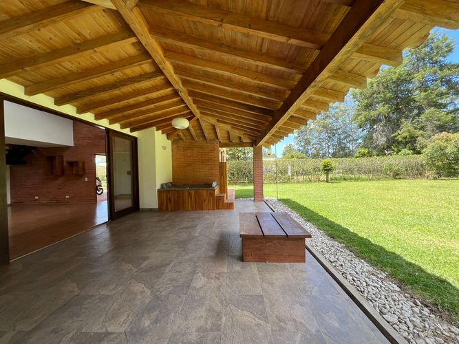 Casa de 3 alcobas en venta en El Porvenir, Rionegro, 340 m² · foto 19 de 20