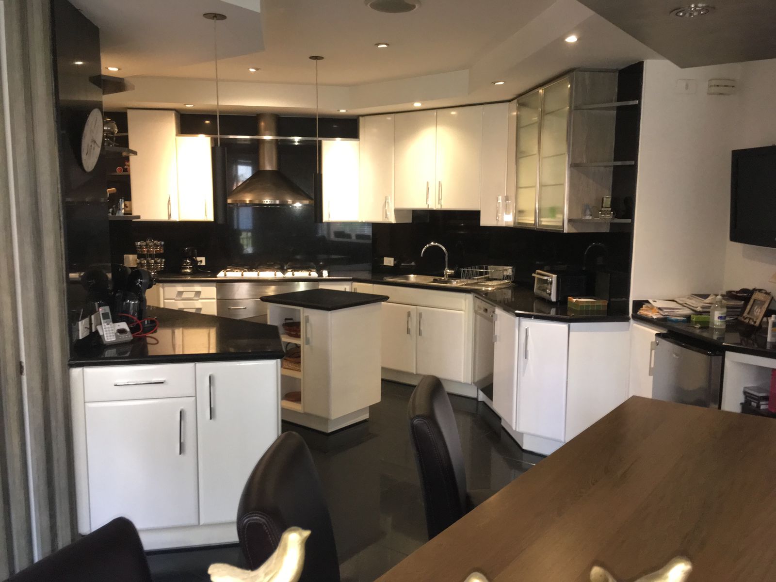 Apartamento en venta en El Chico, Bogotá · foto 3 de 18