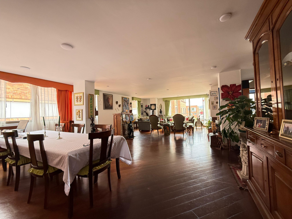 Apartamento en venta en Chicó Alto, Bogotá · foto 5 de 24