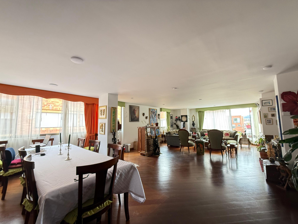 Apartamento en venta en Chicó Alto, Bogotá · foto 6 de 24