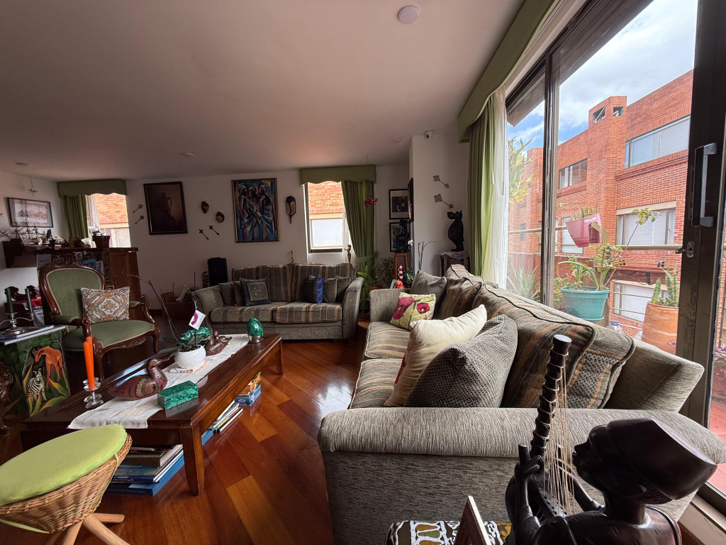 Apartamento en venta en Chicó Alto, Bogotá · foto 10 de 24