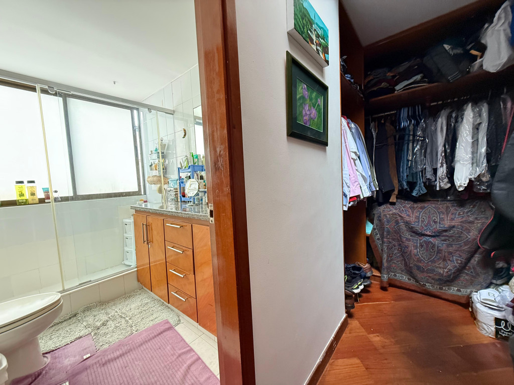 Apartamento en venta en Chicó Alto, Bogotá · foto 14 de 24