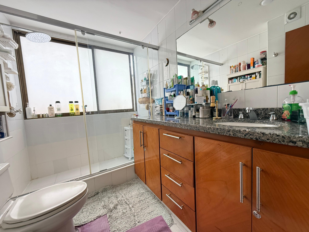 Apartamento en venta en Chicó Alto, Bogotá · foto 17 de 24