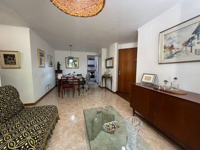 Apartamento en venta en El Poblado, Medellín · foto 5 de 17