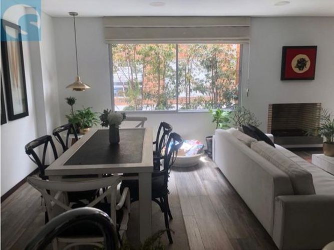 Apartamento de 2 alcobas en venta en Chico Norte, Bogotá, 130 m² · foto 5 de 16