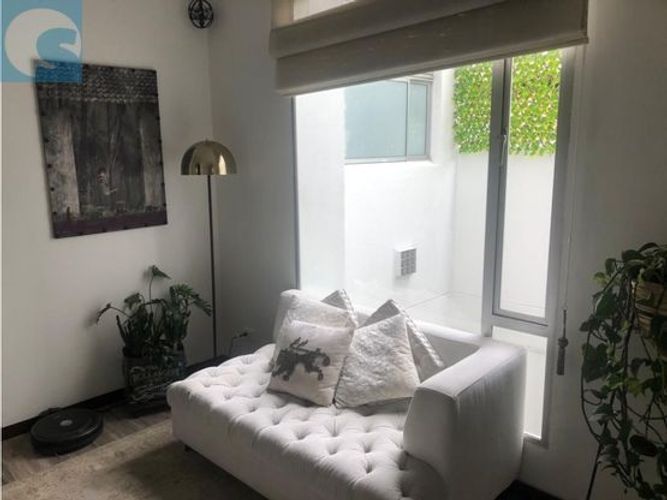 Apartamento de 2 alcobas en venta en Chico Norte, Bogotá, 130 m² · foto 10 de 16