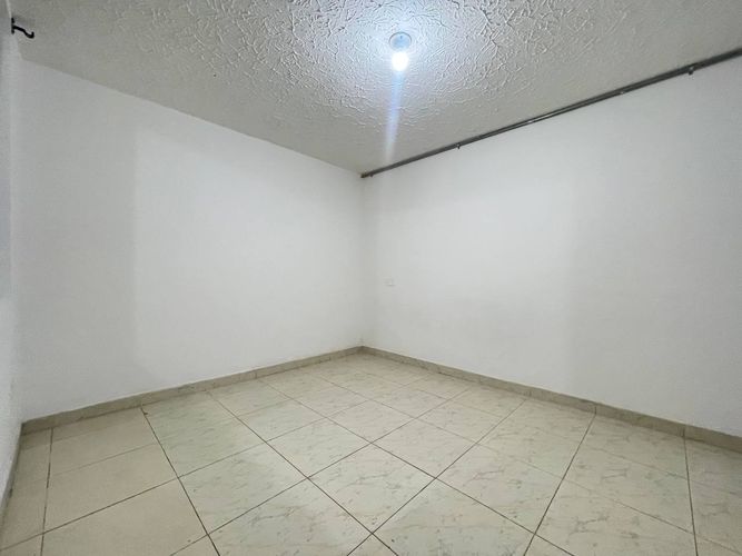 Casa de 5 alcobas en venta en Nueva Tequendama, Cali, 195 m² · foto 5 de 24