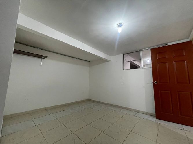 Casa de 5 alcobas en venta en Nueva Tequendama, Cali, 195 m² · foto 10 de 24