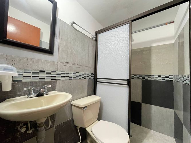 Casa de 5 alcobas en venta en Nueva Tequendama, Cali, 195 m² · foto 11 de 24