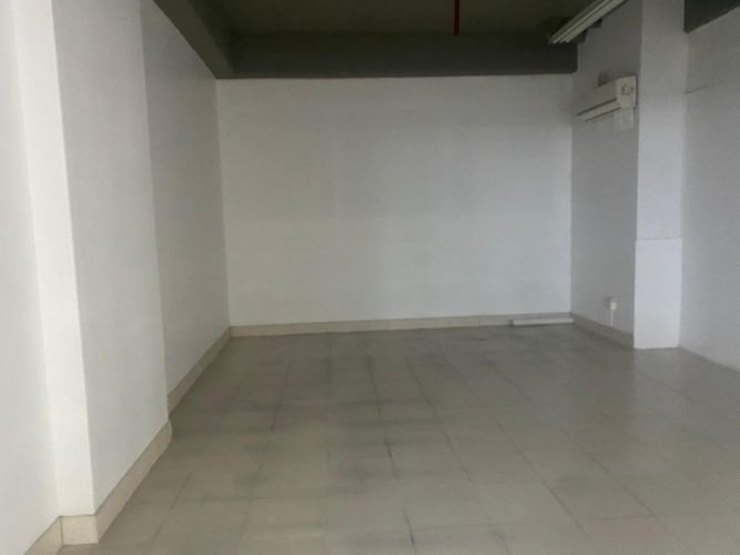 Local en arriendo en El Poblado, Medellín, 30 m² · foto 5 de 10