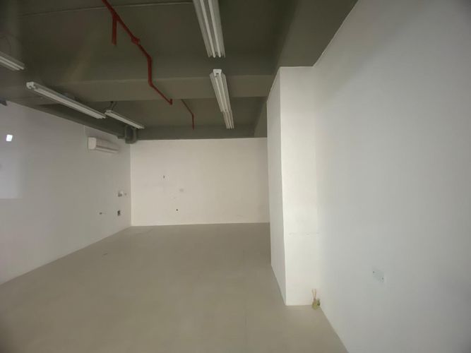Local en arriendo en El Poblado, Medellín, 30 m² · foto 10 de 10
