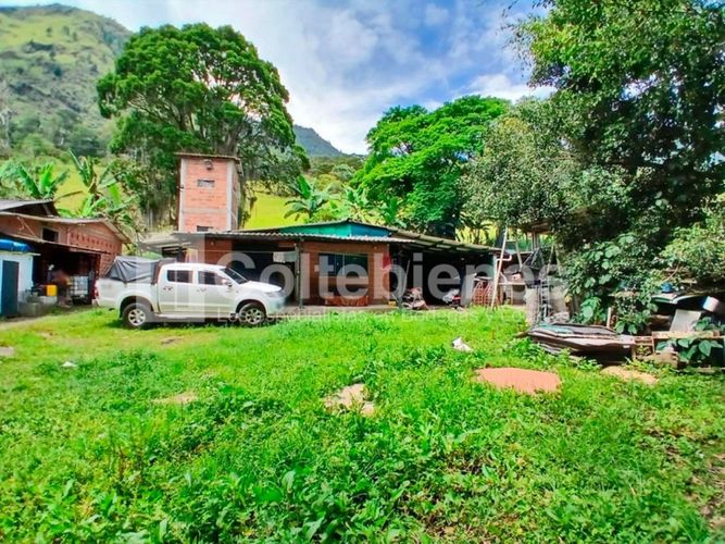 Bodega en venta en Cabuyal, Copacabana, 1000 m² · foto 14 de 15