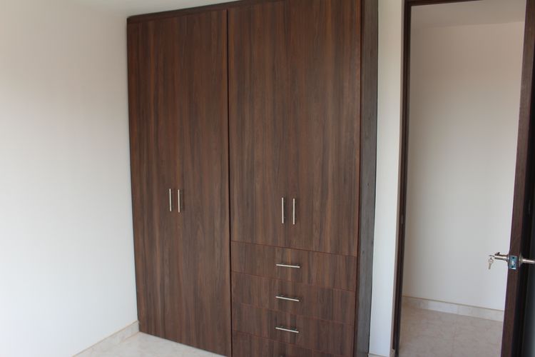 Apartamento de 3 alcobas en venta en Echavarria, Madrid, 64 m² · foto 11 de 17