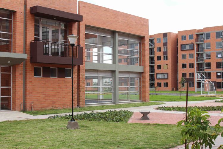 Apartamento de 3 alcobas en venta en Echavarria, Madrid, 64 m² · foto 13 de 17