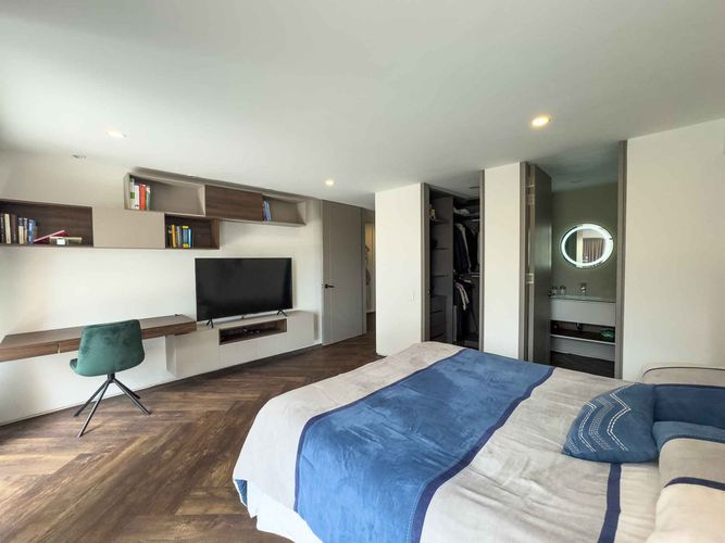 Apartamento de 3 alcobas en venta en Santa Ana Oriental, Bogotá, 300 m² · foto 23 de 24