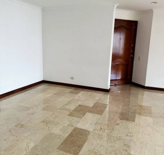 Apartamento de 3 alcobas en venta en Laureles, Medellín, 164 m² · foto 21 de 23