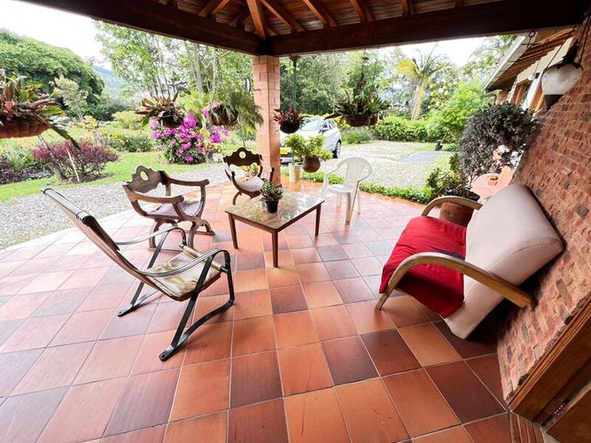Finca en venta en El Tambo, La Ceja, 250 m² · foto 7 de 22