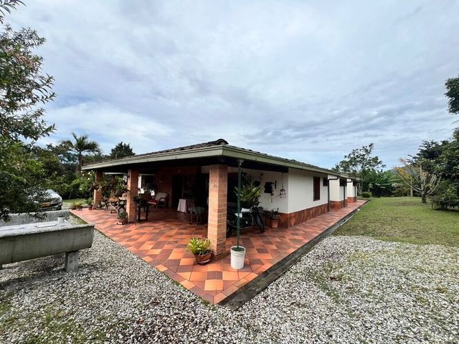 Finca en venta en El Tambo, La Ceja, 250 m² · foto 12 de 22