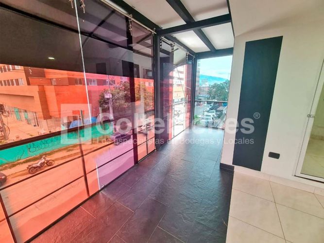 Local en arriendo en San Diego, Medellín, 50 m² · foto 2 de 6