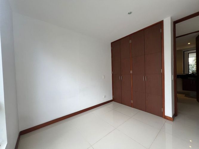 Apartamento de 3 alcobas en arriendo en Cumbres, Envigado, 103 m² · foto 2 de 20