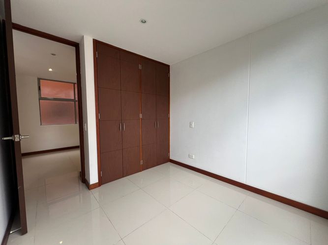 Apartamento de 3 alcobas en arriendo en Cumbres, Envigado, 103 m² · foto 10 de 20