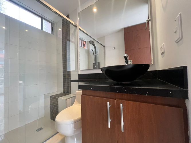 Apartamento de 3 alcobas en arriendo en Cumbres, Envigado, 103 m² · foto 16 de 20
