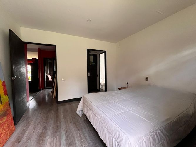 Casa de 5 alcobas en venta en Escobero, Envigado, 464 m² · foto 16 de 20