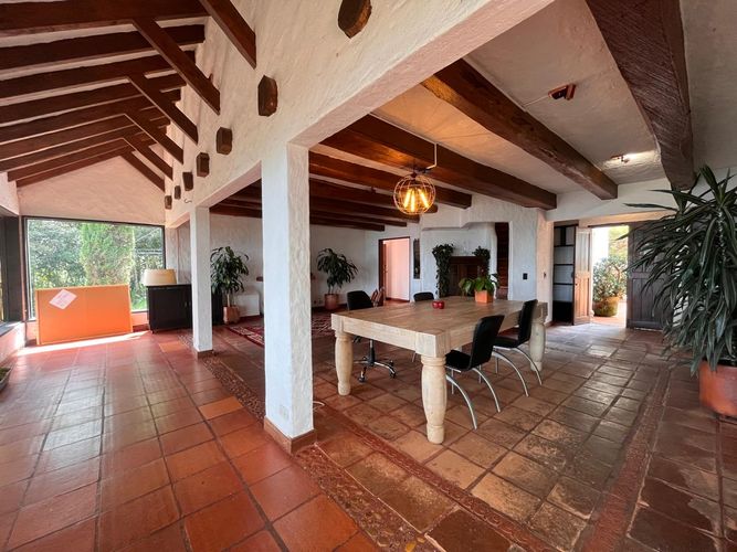 Casa de 5 alcobas en venta en Escobero, Envigado, 464 m² · foto 6 de 20