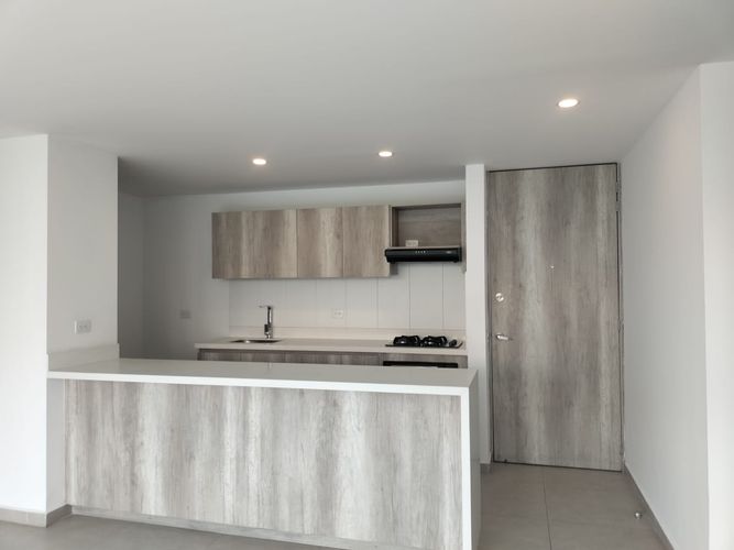 Apartamento de 3 alcobas en venta en El Poblado, Medellín, 142 m² · foto 6 de 20