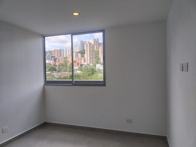 Apartamento de 3 alcobas en venta en El Poblado, Medellín, 142 m² · foto 8 de 20