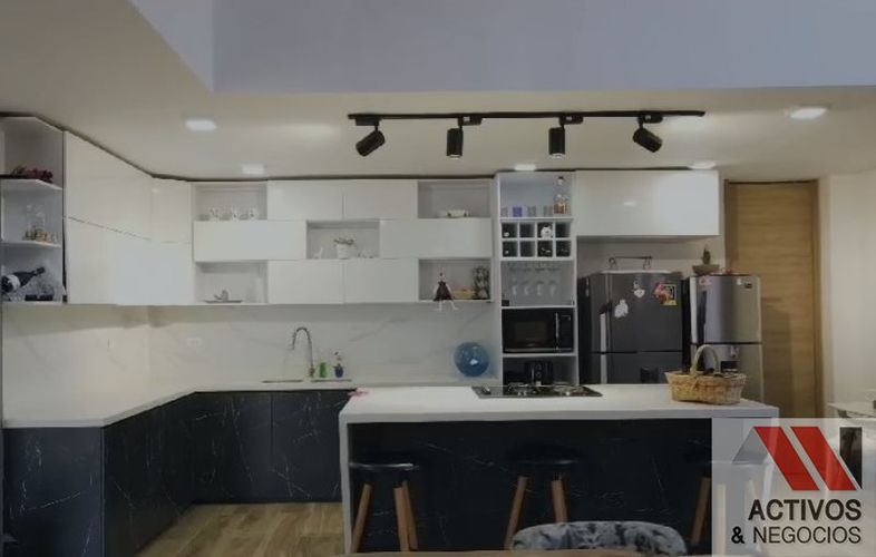 Casa de 4 alcobas en venta en San Cristobal, Medellín · foto 17 de 24