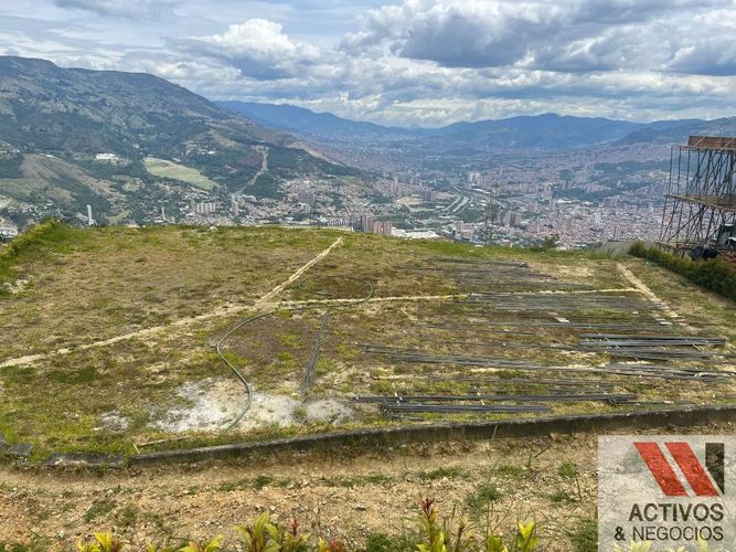 Lote en venta en Niquia, Bello, 2100 m² · foto 3 de 3