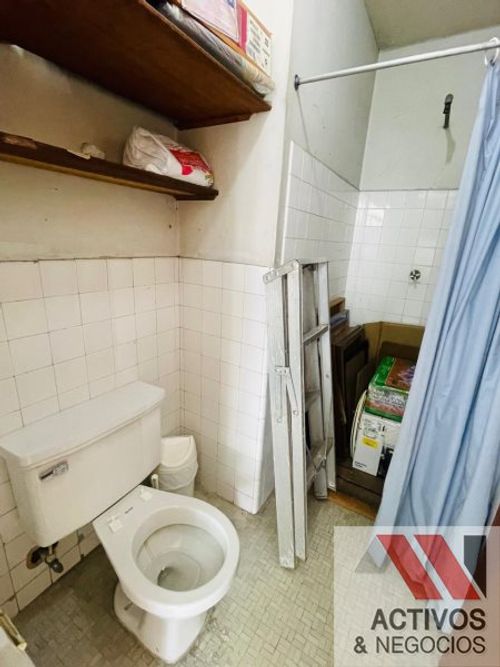Casa de 4 alcobas en venta en La Castellana, Medellín, 301 m² · foto 14 de 24