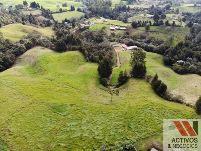 Finca en venta en Santa Elena, Medellín, 11 m² · foto 6 de 14