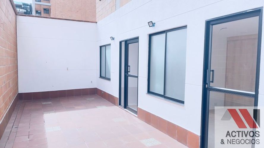 Apartamento de 3 alcobas en venta en Rosales, Medellín, 130 m² · foto 14 de 17