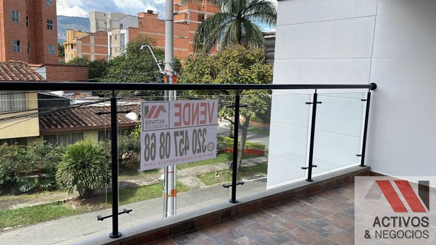 Apartamento de 3 alcobas en venta en Rosales, Medellín, 130 m² · foto 15 de 17