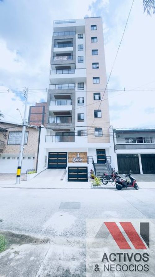 Apartamento de 3 alcobas en venta en Rosales, Medellín, 130 m² · foto 17 de 17