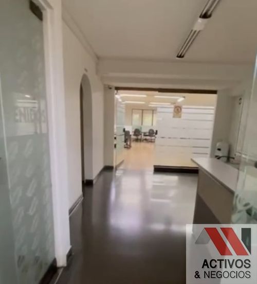 Oficina en arriendo en Las Vegas, Envigado, 562 m² · foto 5 de 13
