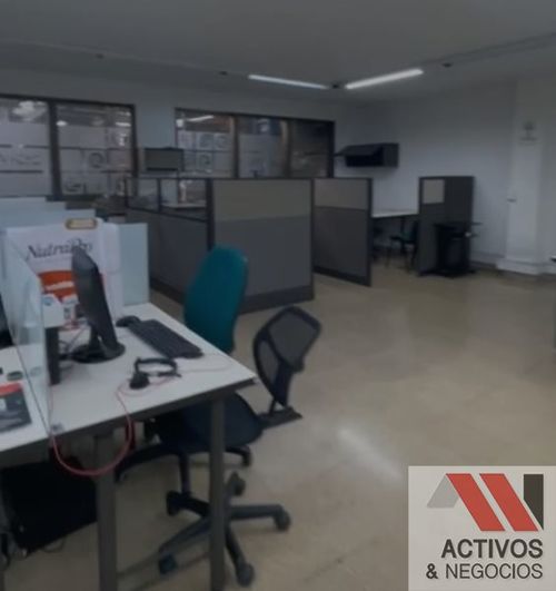 Oficina en arriendo en Las Vegas, Envigado, 562 m² · foto 13 de 13