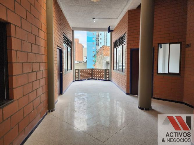 Edificio en venta en Villa Nueva, Medellín, 1664 m² · foto 3 de 6