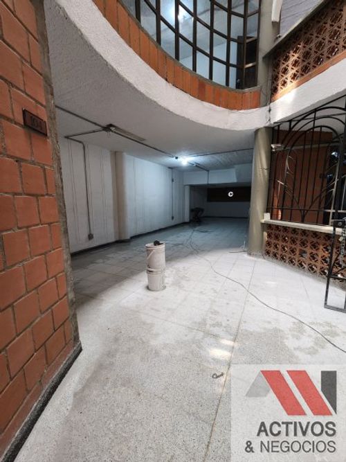 Edificio en venta en Villa Nueva, Medellín, 1664 m² · foto 6 de 6