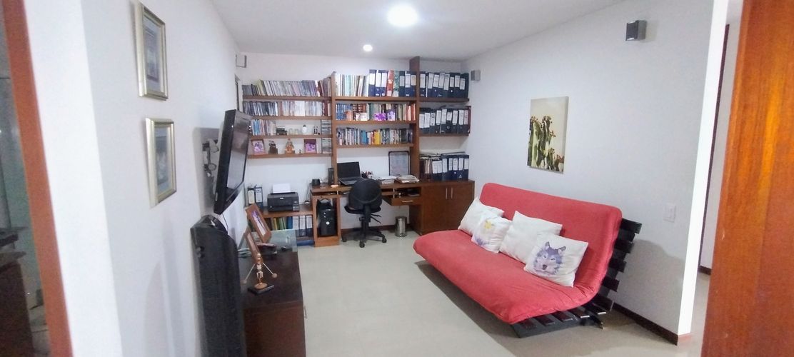 Apartamento de 4 alcobas en venta en Ciudad Jardin, Cali, 150 m² · foto 22 de 24