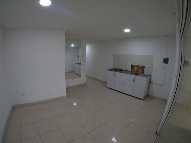 Edificio en venta en Las Granjas, Cali, 730 m² · foto 3 de 14