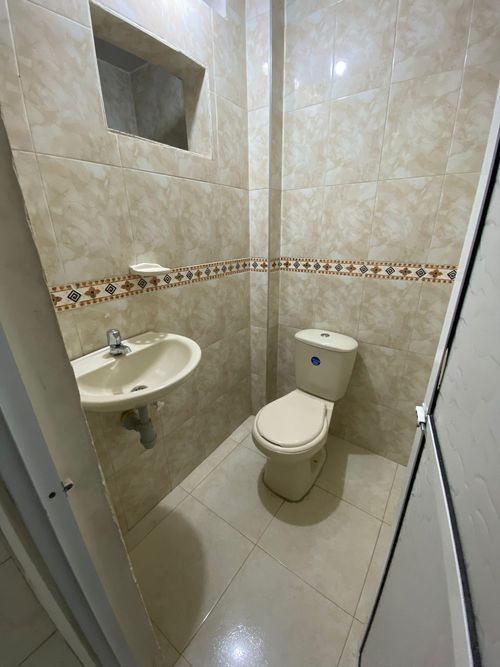 Edificio en venta en Las Granjas, Cali, 730 m² · foto 9 de 14