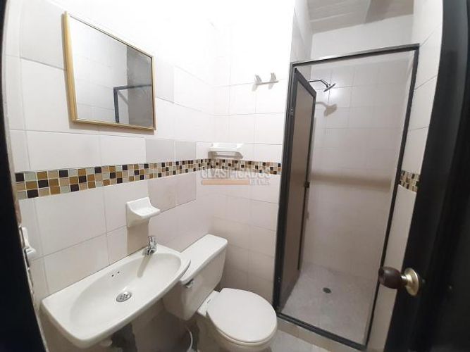 Edificio en venta en Las Granjas, Cali, 730 m² · foto 12 de 14