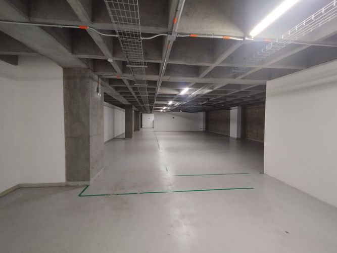 Bodega en arriendo en Villa Del Parque, Itagüí, 470 m² · foto 5 de 8